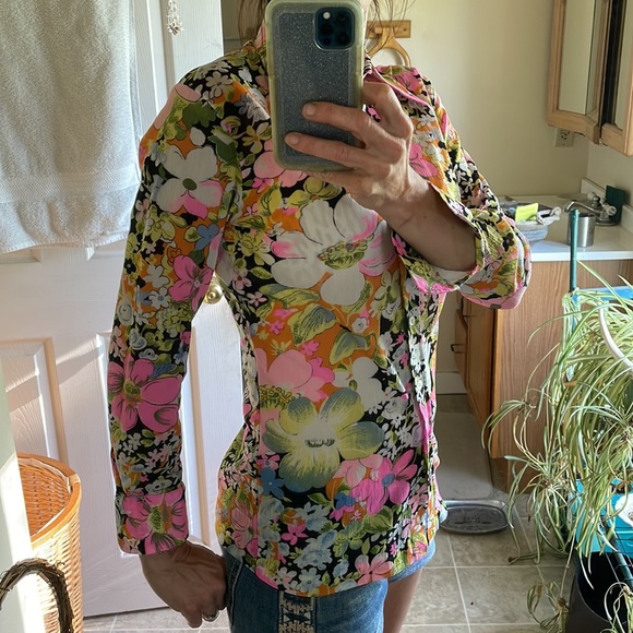 Vintage Blouse - Picture 2 of 3